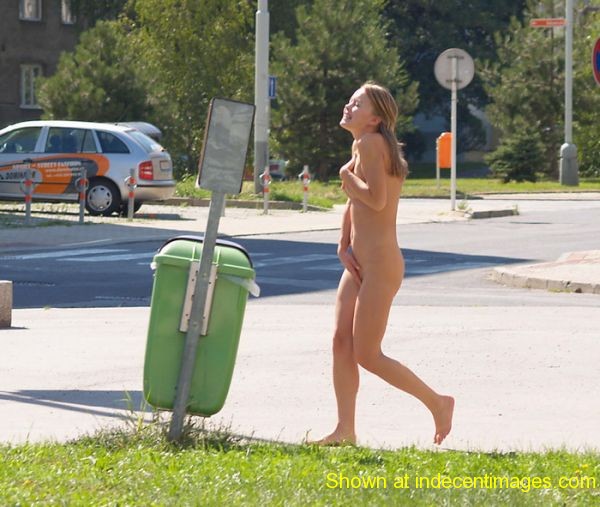 Teen girl runs naked in public