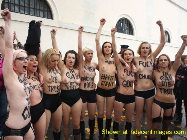 Tits out in protest